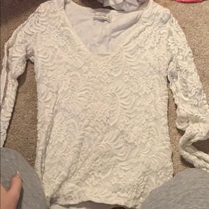 Long sleeve lace shirt